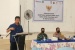 Wakil Gubenur Kepri Didampingi Wali Kota Batam Bagikan Bansos PPKM Level 4